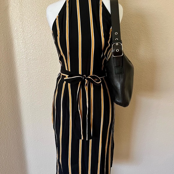 Forever 21 Dresses & Skirts - Forever 21 Black and Yellow Mock Neck Dress